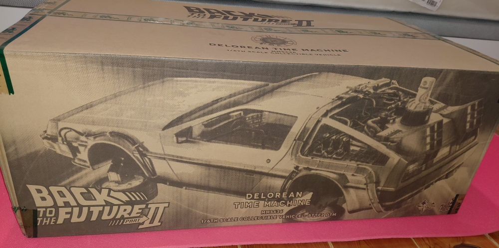 Hot Toys Back to the Future part II DeLorean Time Machine escala: 1/6