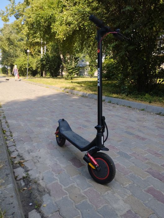 Електросамокат Forte M1 MAX