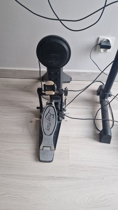 Perkusja elektryczna behringer HDS240USB