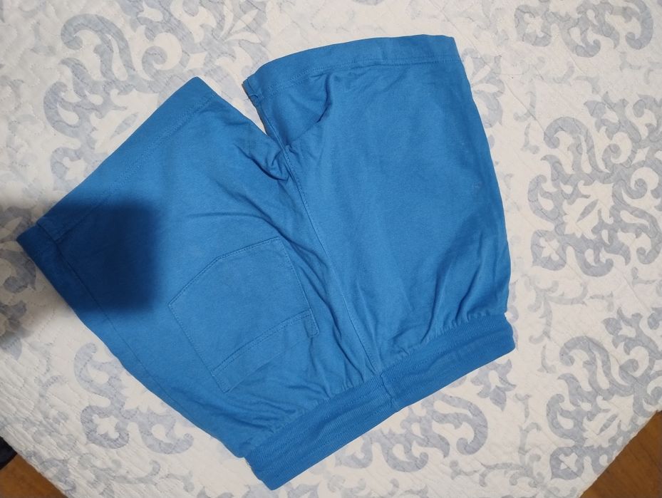 Krótkie spodenki chłopięce 134