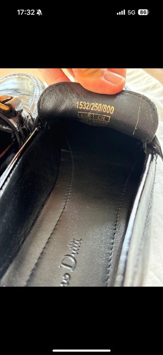 Mocassins feminino em pele da Massimo Dutti