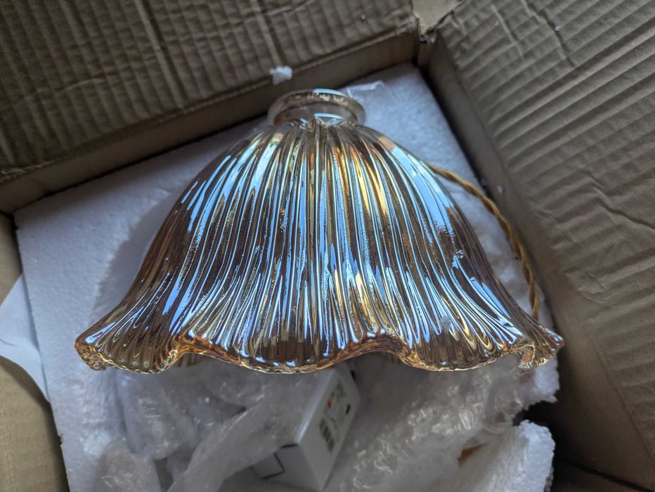 Bursztynowa lampa kwiat Dalia Ledigo wisząca