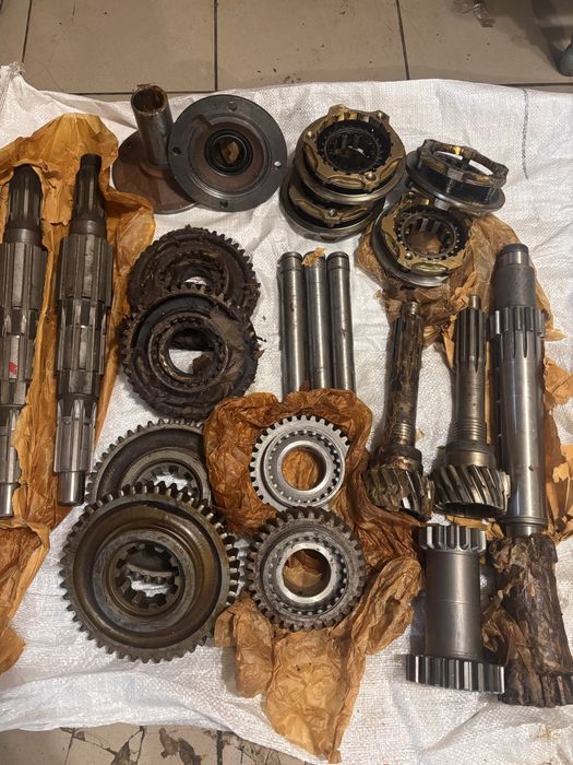 Продам шестерні кпп зіл 130.131 нові ідеал