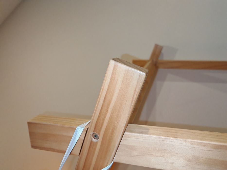 Cama Montessori Como Nova - estrutura