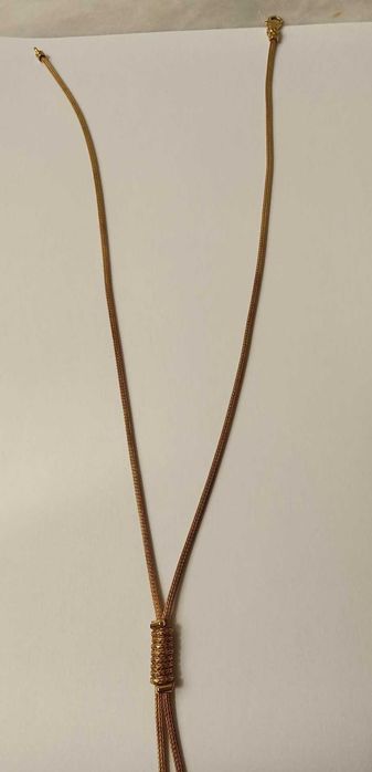 Conjunto novo de corrente e pulseira .