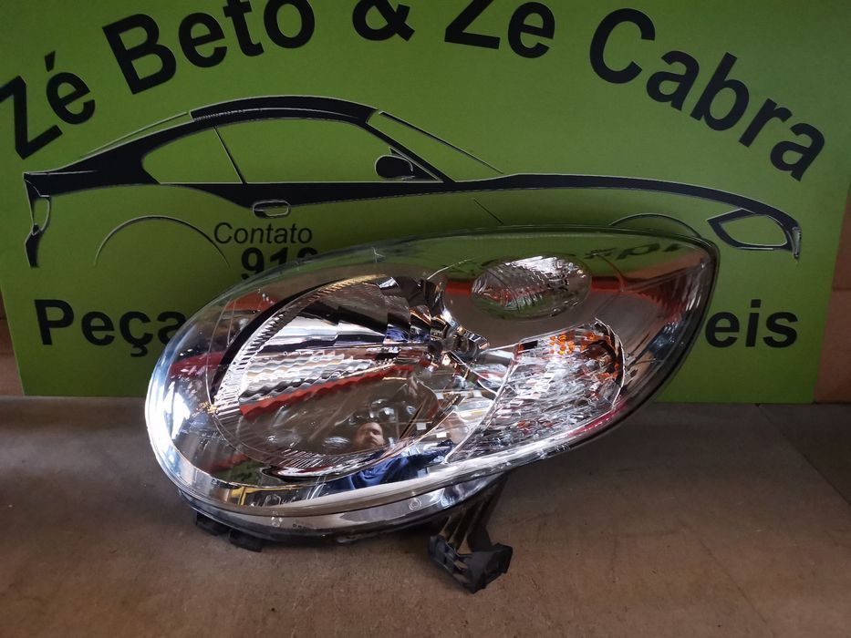 CITROEN C1 FAROL ESQUERDO - FF506