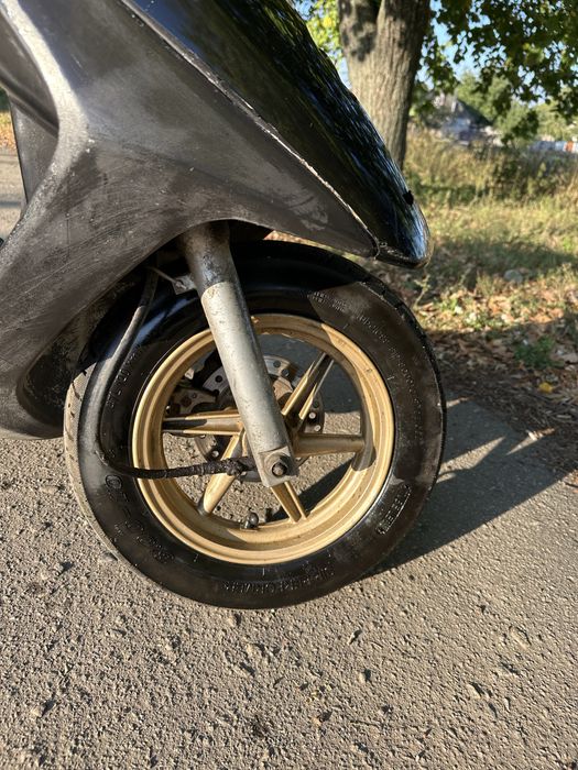 Продам скутер хонда дио 27
