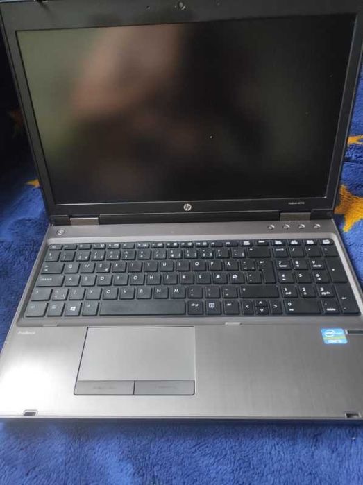 Laptop jak nowy w dobrym stanie