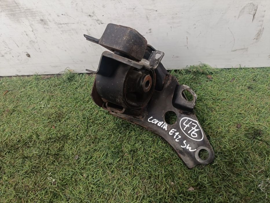 Apoio do motor TOYOTA Corolla Wagon (_E12_)