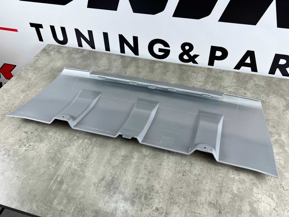 Кришка переднього буксирувального гака Range Rover Evoque  LR079014