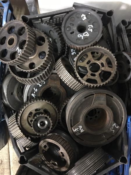 Шкив VW Passat B5 B6 Transporter Touran Golf Audi A6 шрот разборка