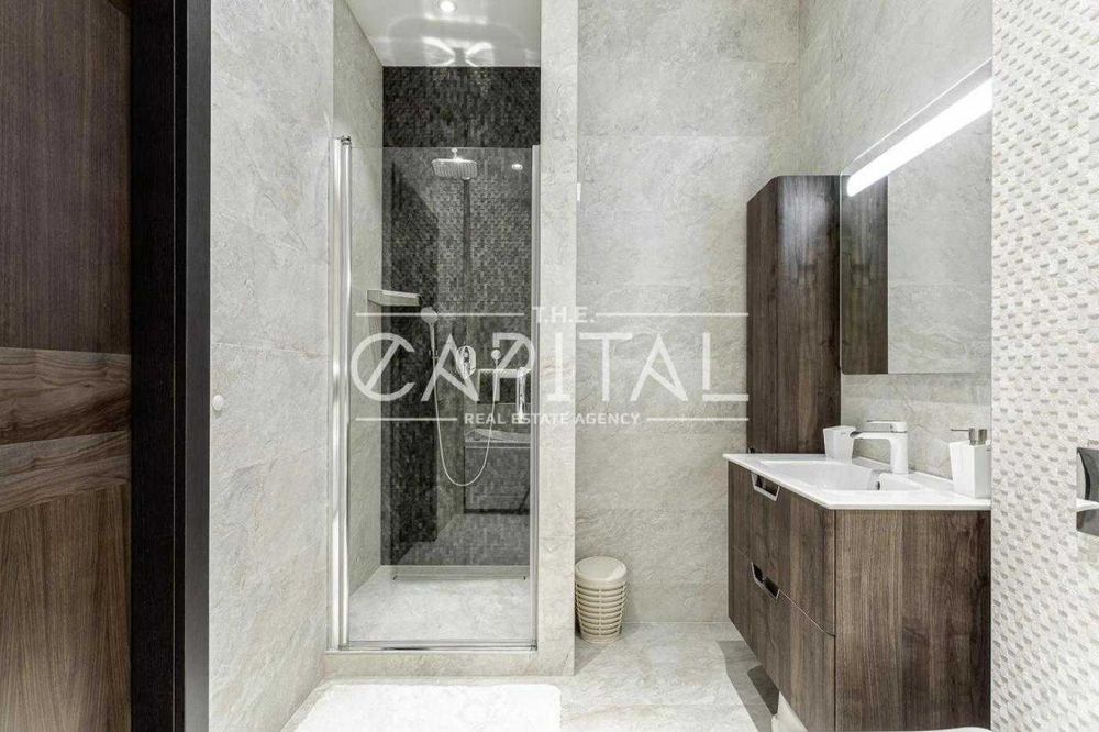 ПРОДАЖ дизайнерської квартири в ЖК ROYAL TOWER, Центр