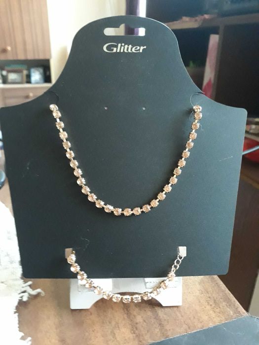 Zestaw pozłacany biżuterii