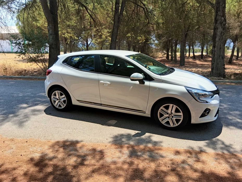 Renault Clio imperdível 2020 65000km
