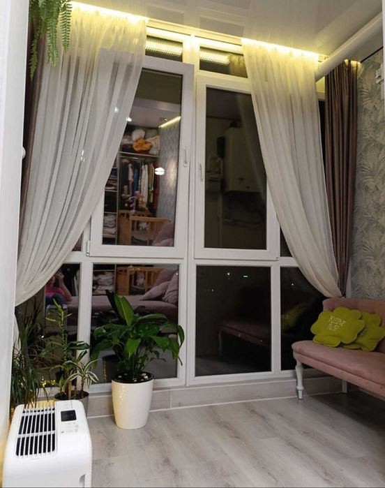 (5) Продам 2 кімнатну квартиру в ЖК Тріумф 9337
