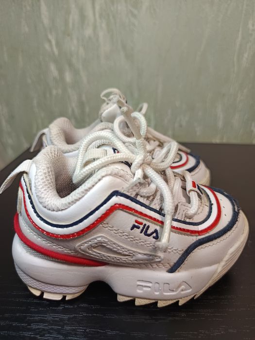 Кросівки fila оригінал.