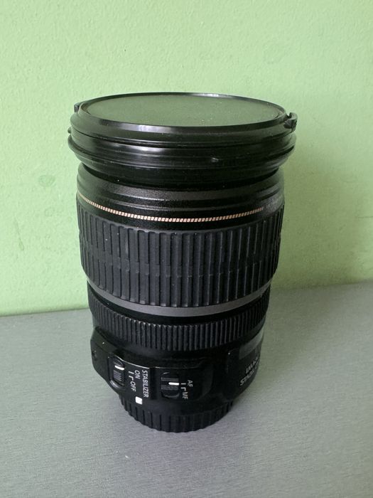 Обʼєктив Canon Zoom Lens EF-S 17-55mm 1:2,8 IS USM