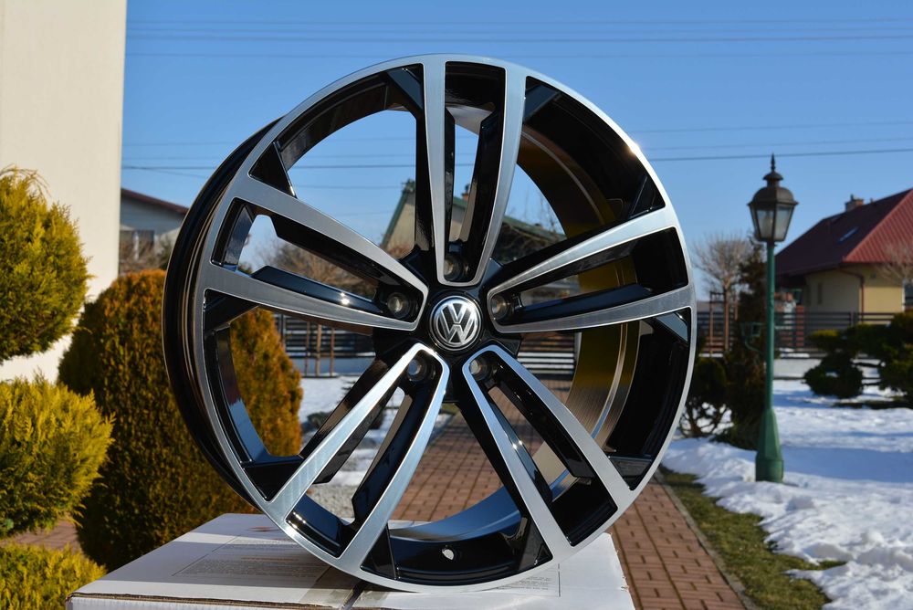 Felgi 19" 8J ET45 Volkswagen Golf Passat CC T-Rock ID Nowe #512