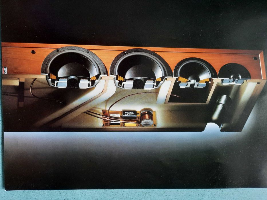 Kolumny Głośnikowe Dynaudio Contour 3.3