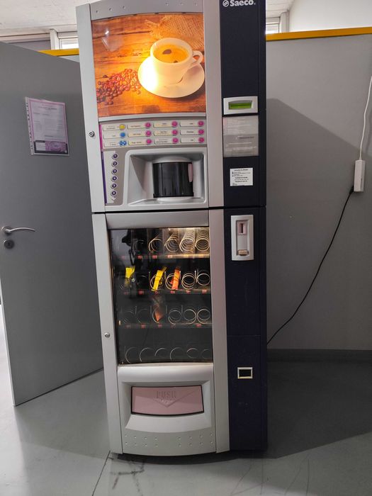 Vende-se máquina de vending