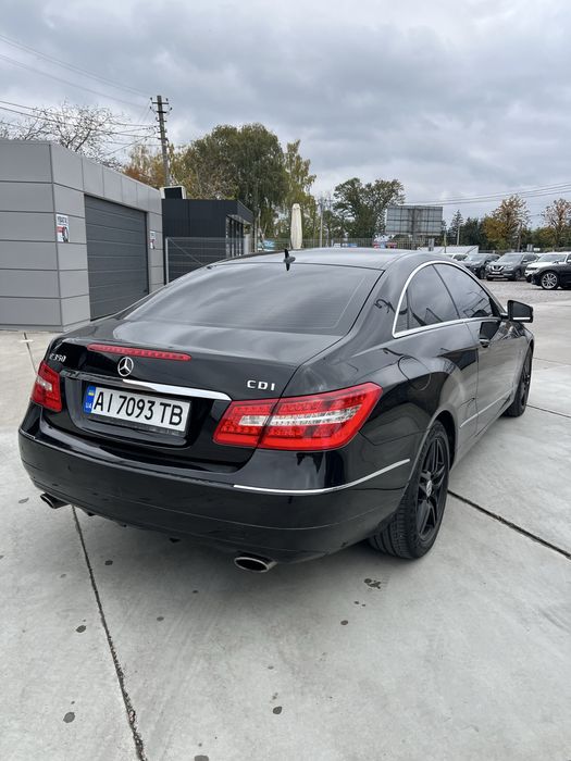 Mercedes-Benz E-Class Coupe