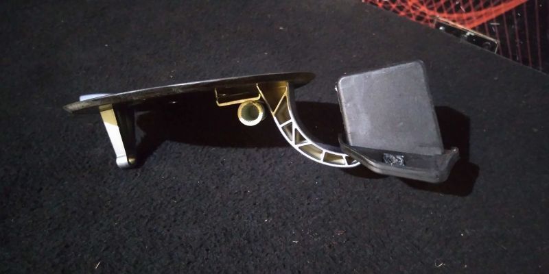 Tampa Do Combustivel Opel Astra H (A04)