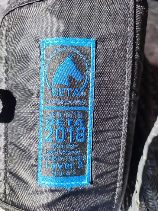 Proteção de costas, para crianças dos 12 -13 anos