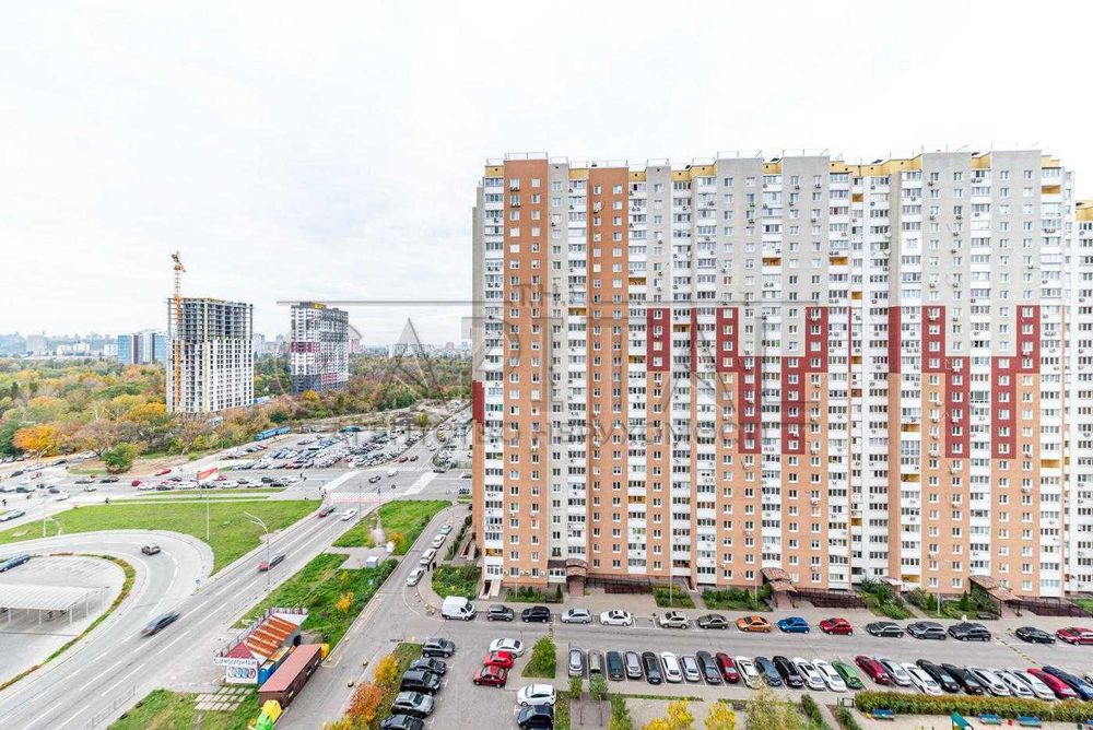Продаж 2-к квартири 82м2 вулиця Олени Пчілки Дарницький Позняки