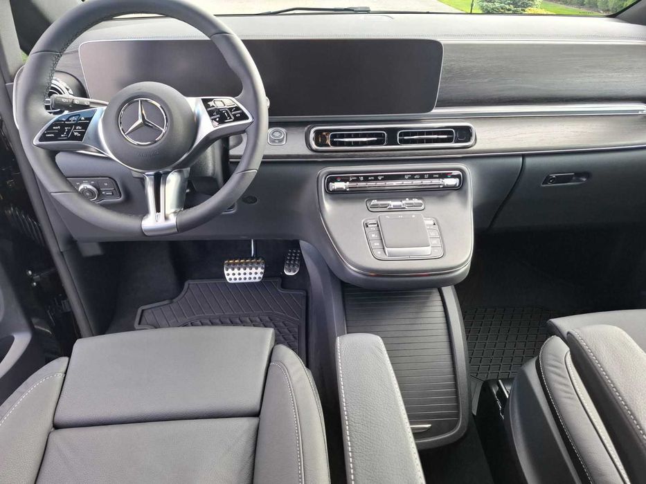 Bus Wynajem Mercedes V-klasa 8osób 4matic VcarDX.pl 2025r. 300d