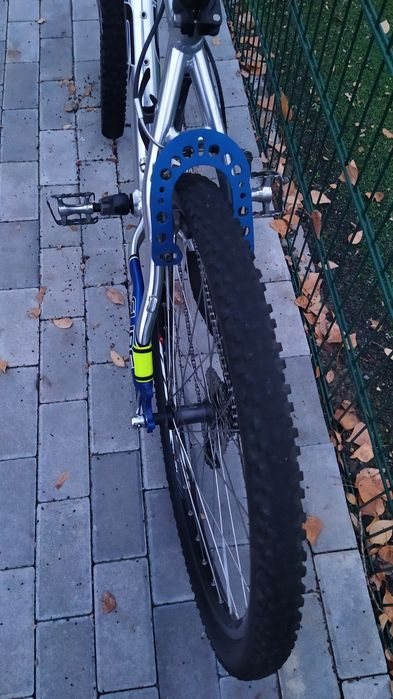 Cube Analog 26",Rock-Shox, Deore, Schwalbe, V-Brake Booster