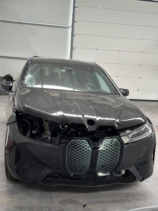 Bmw IX  100% eletrico  2023