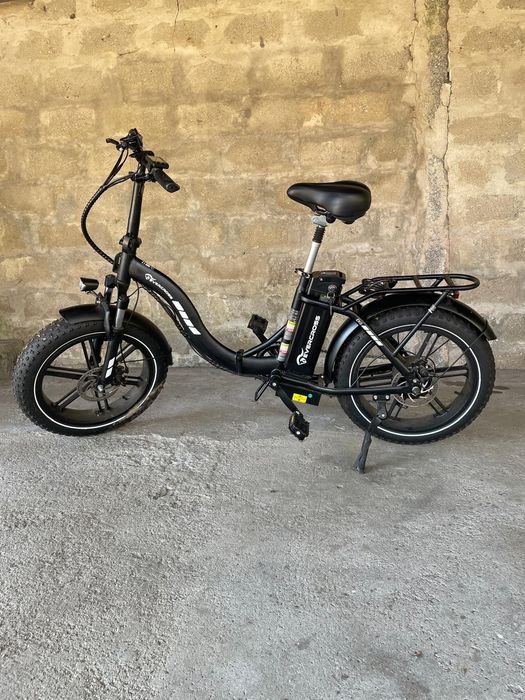 Bicicleta elétrica dobrável