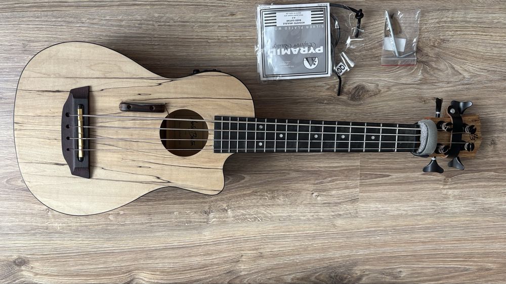 Sprzedam ukulele basowe Harley Benton UkeBass Spalted Maple brzmi jak bas akustyczny