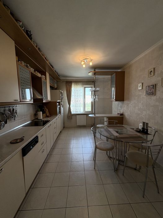 Продаж Бажана 36, 3кім., м.Харківська з видом на два озера