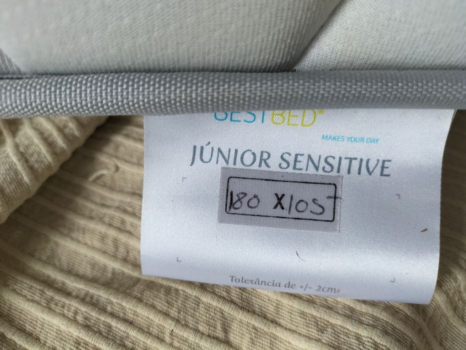 Mattress with minimal use64751706877571121