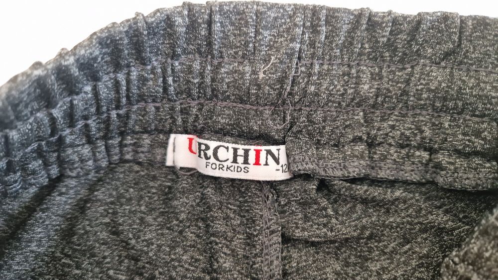 Calções sport elásticos 12 anos