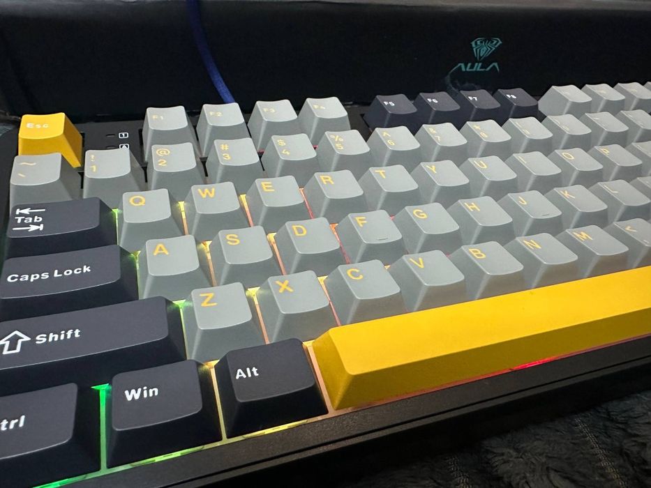 Нова механічна повнорозмірна клавіатура AULA F108PRO Hotswap RGB