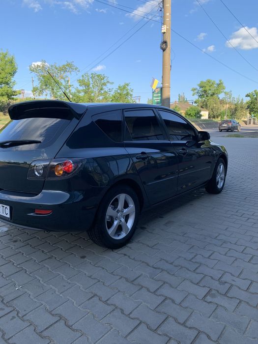 Продам Мазда  3 автомат 1.6