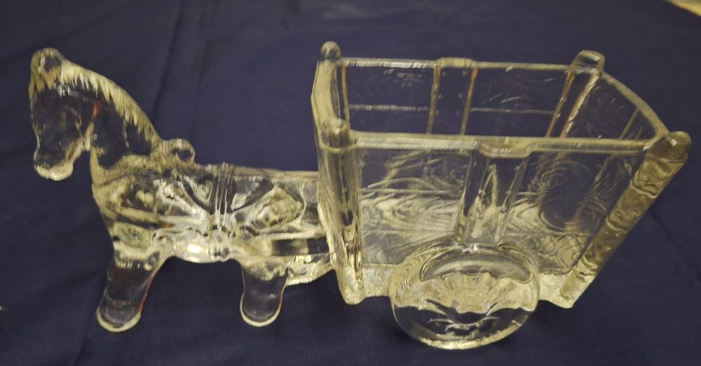 Szklany wózek z oslem cukiernica bombonierka Vintage lata 60-te XX wie