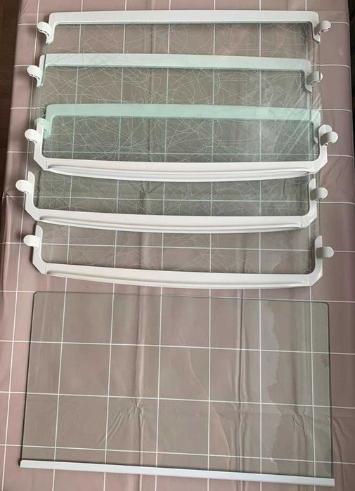 Sprzedam części do lodówki Amica (półki balkoniki pojemniki szuflady)
