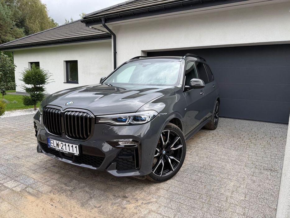 BMW X7