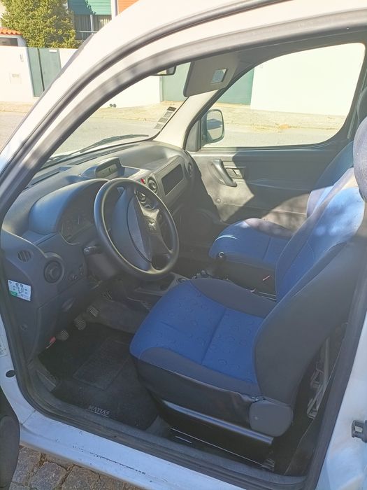 Vendo Peugeot Partner 2.0 HDI