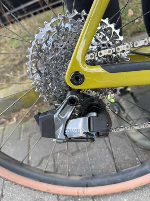 Scott Addict Gravel 20 Carbon 2023 SRAM Rival XPLR AXS XL – 1000 km