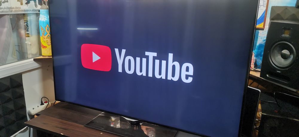 Телевізор Samsung UE50F6640SS Smart