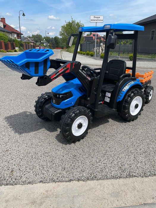 Największy Traktor na akumulator z przyczepą 24V 400Wat PILOT i Turem