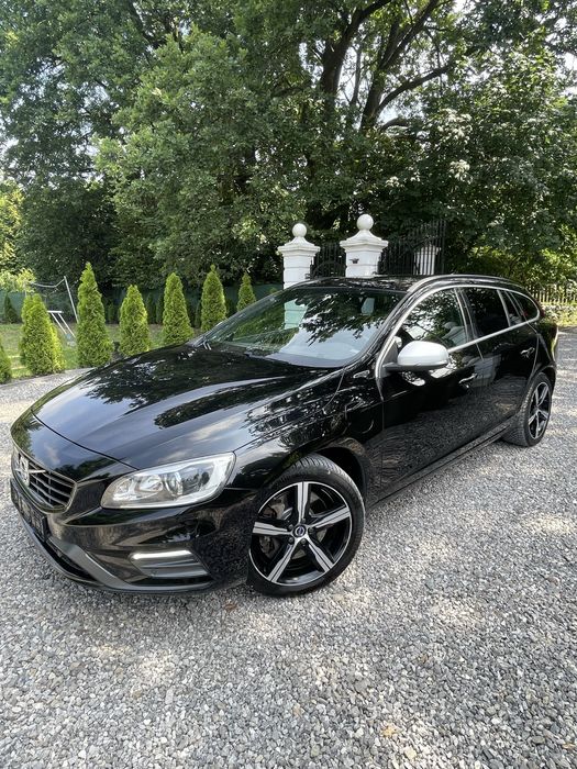 Volvo V60 R-desing 2.4 D5 4x4 Plug in hybrid Polestar,bogata wersja !