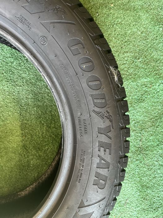 4x215/60 R16 GoodyearUltragrip Performance