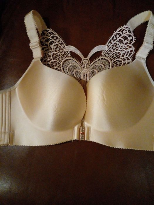Новий оригінальний Бюстгальтер (лівчик)