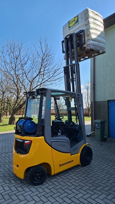 Jungheinrich TFG 316 z 2019r stan BDB UDT TRIPLEX wózek widłowy