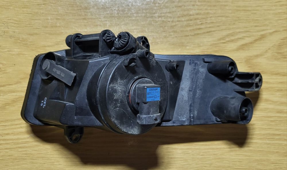 Oryginalny halogen prawy Audi A6 C6 lift (2008–2011) – HELLA